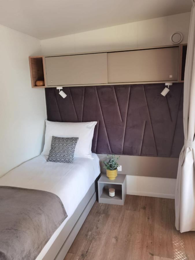 Olive Mobile Holiday home *
