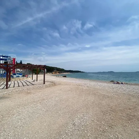 Olive Mobile Home Biograd Na Moru Exterior photo