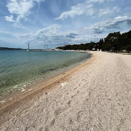 Olive Mobile Home Biograd Na Moru Exterior photo